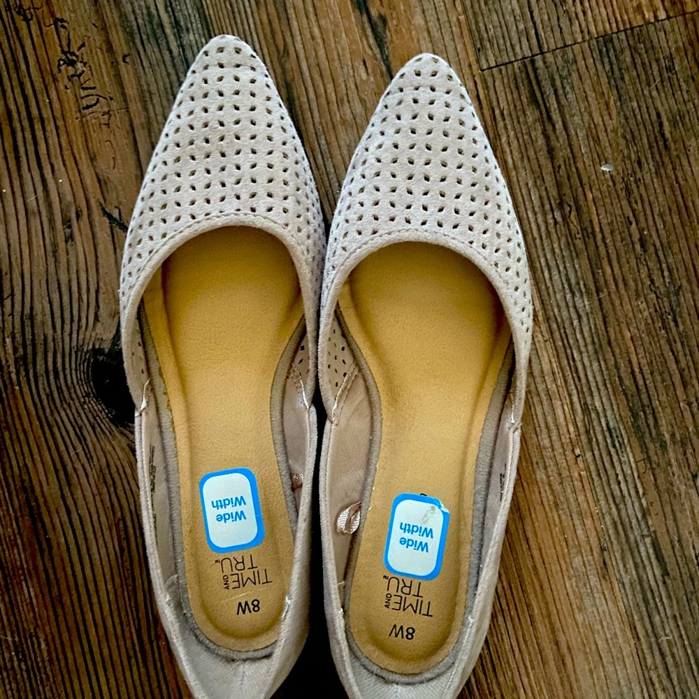 Women’s Flats